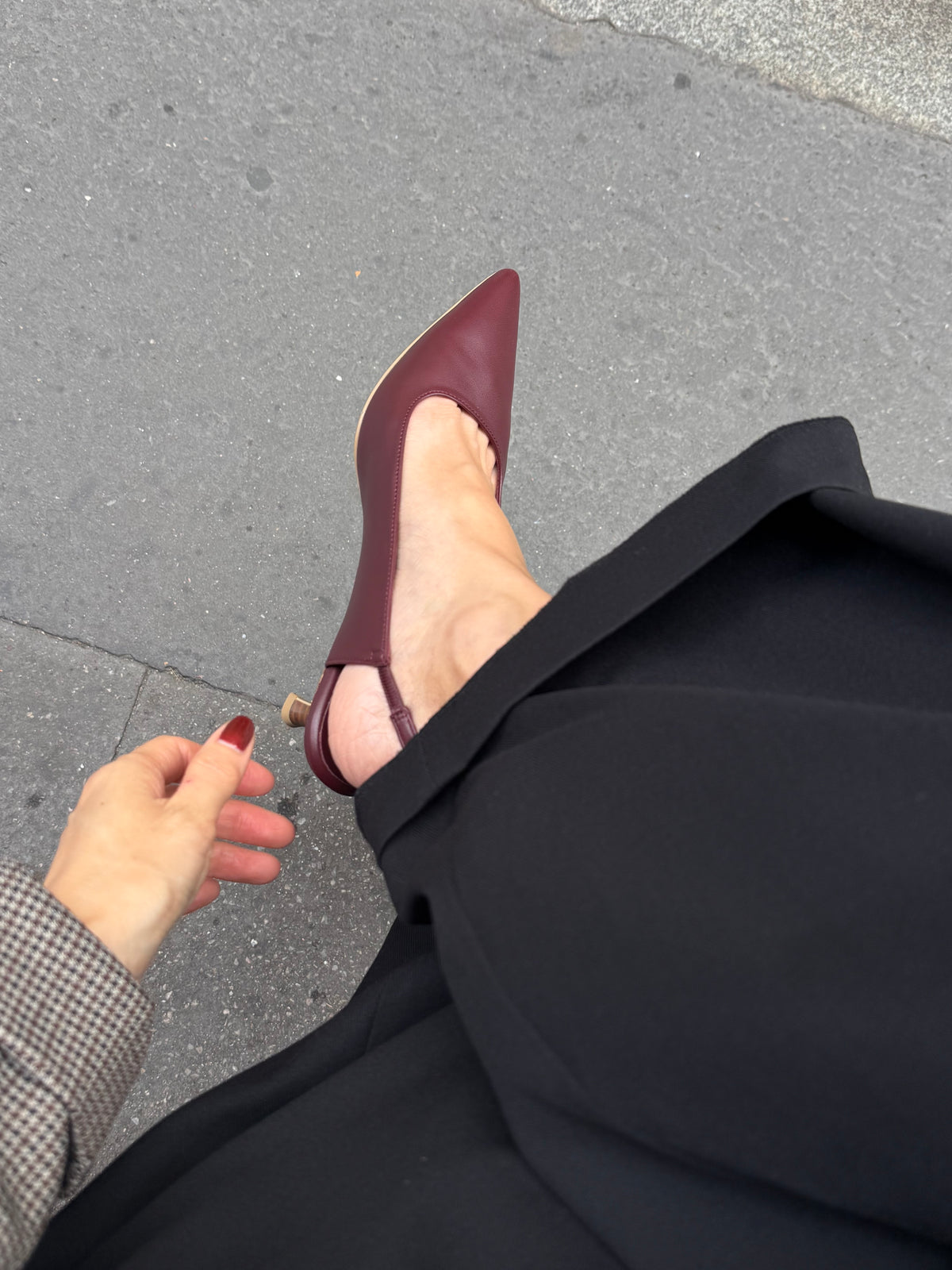 Slingback pumps